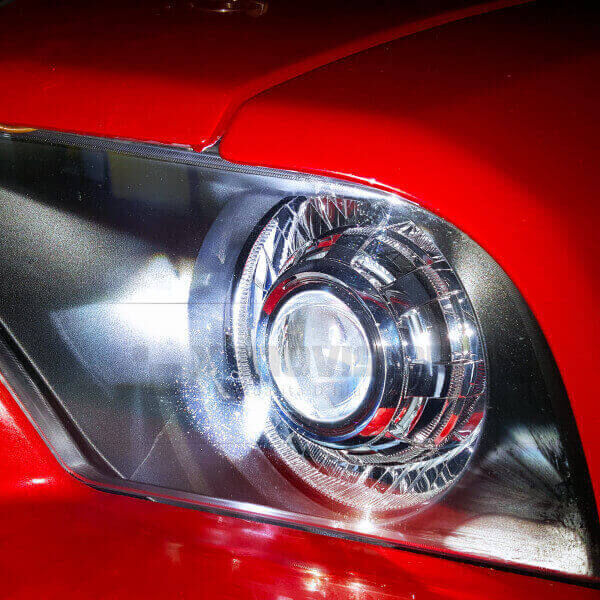 2 Apollo 3.0: Projector Shrouds Set <p>Apollo series thinks big: extra large, with vent holes for LED halos and Porsche inspired design.</p>