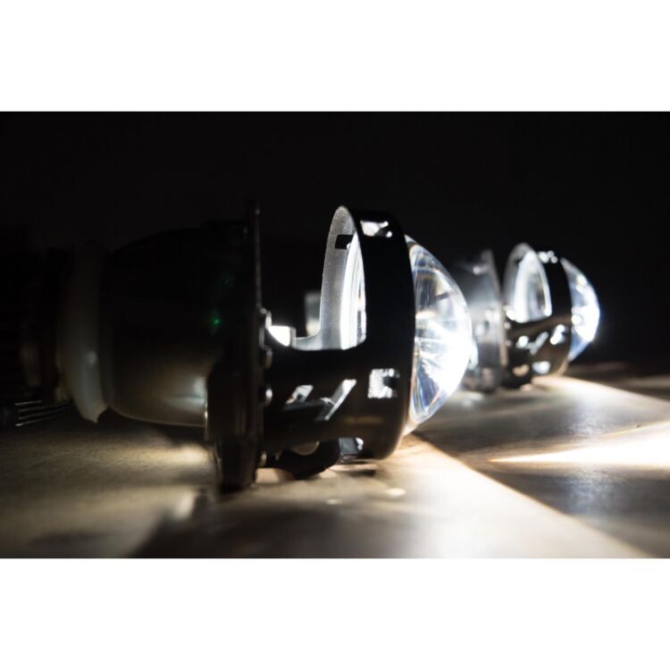 7 Bi-Xenon: Morimoto Mini D2S 4.0 HID Projectors <!DOCTYPE html>
<html>
<head>
</head>
<body>
<p>Make yours now a genuine set of Morimoto Mini D2S 4 - The #1 Projectors for Retrofit HID.</p>
</body>
</html>