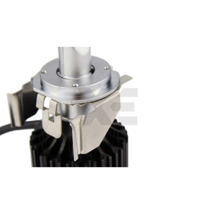 2 Fiat 500/595: Kit Anabbaglianti XE Eagle LED System su Misura - PARABOLA <p> </p>
<p>Dimentica gli adattatori. Forma dell'intera lampada su misura per 500 con fari a parabola (fino a 2015).</p>