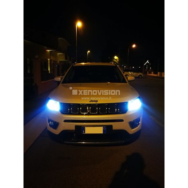 9 HB3: Kit LED Eagle 29.000Lm <p><strong>For both Reflector & Lens Headlights. </strong>HB3 LED Kit with <strong>Premium Lifespan & Quality</strong> Pierce into the darkness and rule the roads in High Definition. Canbus 99% cars.</p>