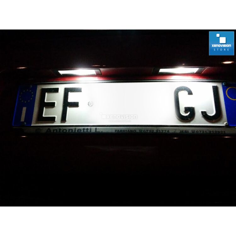 4 Kit Led Alfa 159 - 2005 in poi - TOTAL - Bianco Lunare 6000k <p>Kit Alfa Romeo 159 dal 2005 in poi TOTAL, conversione totale a Led per Alfa Romeo 159 dal 2005 in poi. Zero spie, Altissima Qualità. Luce Bianco Lunare 6000k su ogni principale punto luce interno ed i principali esterni.</p>