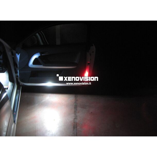 1 Kit Led Audi A3 fino a 2010 Prerestyling - BASE - Bianco Lunare 6000k <p>Kit Led Audi A3 Base, conversione a Led per A3. Zero spie, Altissima Qualità. Luce Bianco Lunare 6000k su ogni punto luce interno ed esterno.</p>
