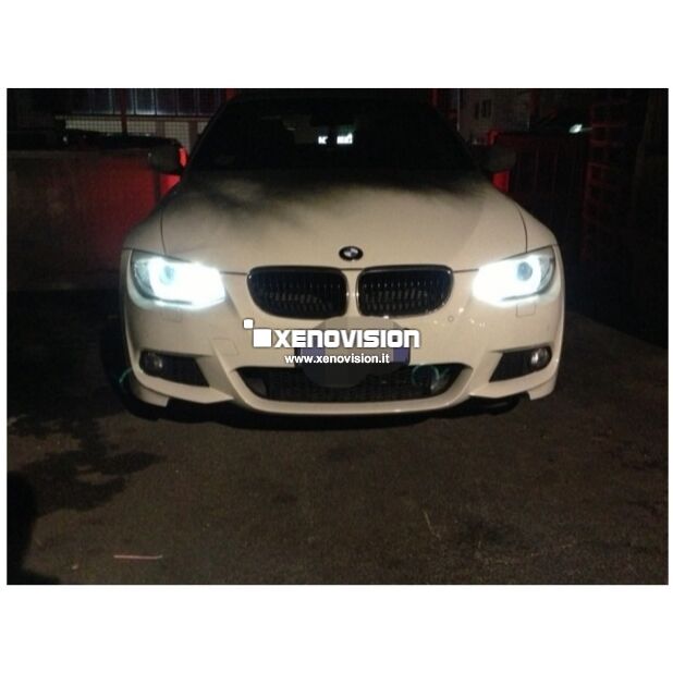 1 Kit Led BMW E90 E91 E92 M - Full Led e Angel Eyes - 6000k <p>Kit Led BMW E90 E91 E92 Full, conversione totale a Led e Angel Eyes Top Quality in Italia 20W reali di assorbimento, 80W nominali di resa. Specifico per BMW Serie 3 E90 E91 E92. Zero Spie, Top Quality, Creato con il forum BMWPassion, risultato garantito.</p>