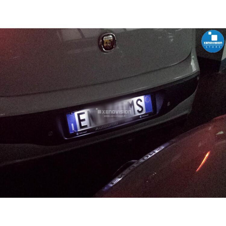 6 Kit Led Fiat Punto Evo - 2008 in poi - FULL - Bianco Lunare 6000k <p>Kit Led Fiat Punto Evo Full, conversione totale a Led per Fiat Punto Evo. Zero spie, Altissima Qualità. Luce Bianco Lunare 6000k su ogni punto luce interno ed i principali esterni.</p>