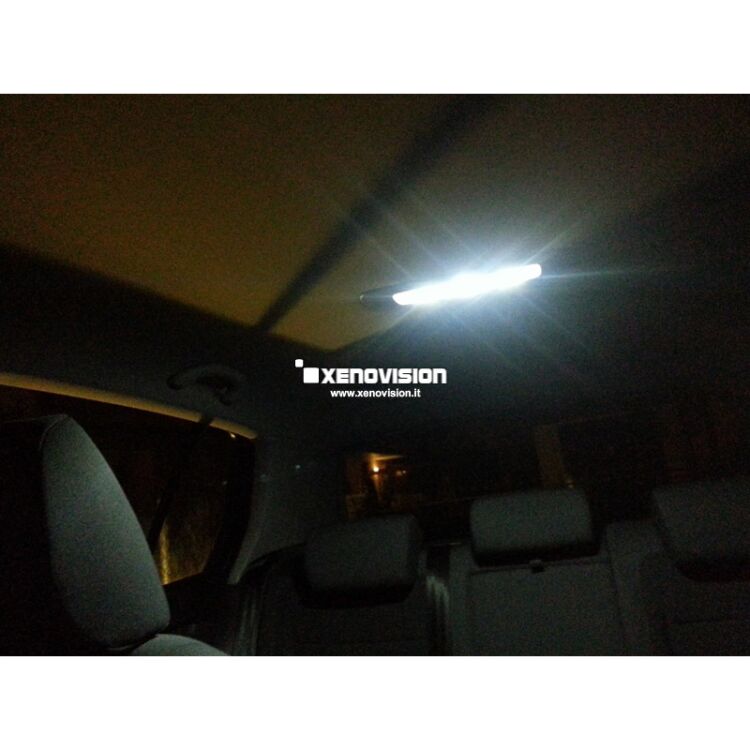 1 Kit Led Golf V - Tutti i punti luce - TOTAL - Bianco Lunare 6000k <p>Kit Led Golf V TOTAL, conversione totale a Led per Golf 5. Creato con la VWGolfCommunity, pacchetto completo di altissima qualità e risultato garantito. </p>
