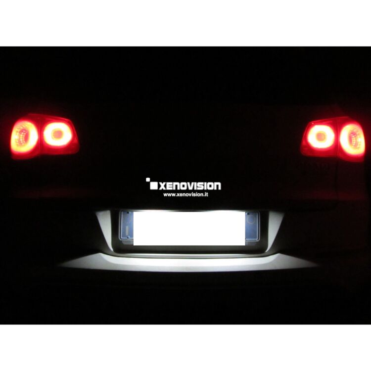 3 Kit Led VW Tiguan - 2007 in poi - BASE - Bianco Lunare 6000k <p>Kit Led VW Tiguan 2010 Base, conversione a Led per VW Tiguan 2010. Zero spie, Altissima Qualità. Luce Bianco Lunare 6000k.</p>