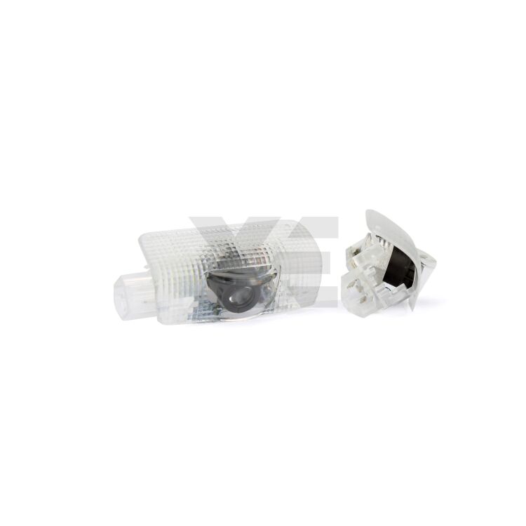 1 Kit Placche Led Sottoporta Proiettore Logo Toyota - Prius Land Cruiser Camry <p>Kit Placche Led Sottoporta/Pozzanghera con proiettore logo <strong>TOYOTA</strong></p>