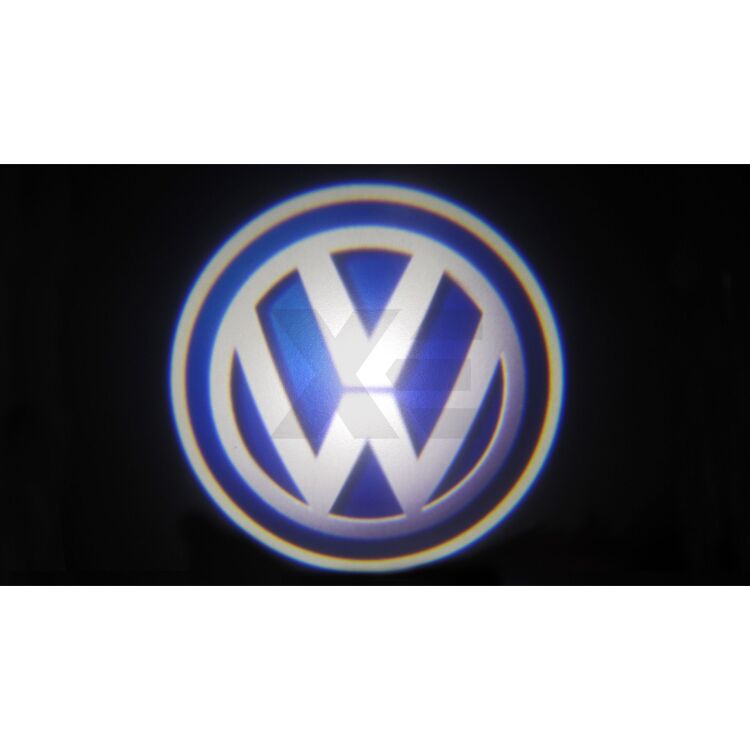 2 Kit Placche Led Sottoporta Proiettore Logo VW - Golf Passat Scirocco Touareg <p>Kit Placche Led Sottoporta/Pozzanghera con proiettore logo <strong>VW</strong></p>