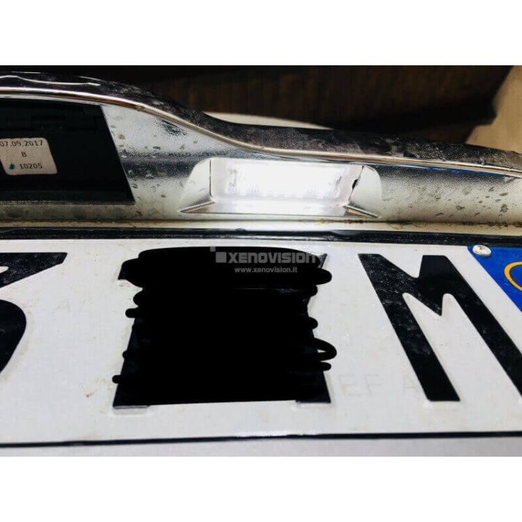 3 LED License Plate Kit Abarth 500 / 595 / 695 Xenovision genuine - Maximum Quality guaranteed. Specific made for Abarth 500 / 595 / 695, no errors, Plug&Play.