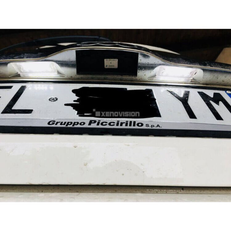 2 LED License Plate Kit Abarth 500 / 595 / 695 Xenovision genuine - Maximum Quality guaranteed. Specific made for Abarth 500 / 595 / 695, no errors, Plug&Play.