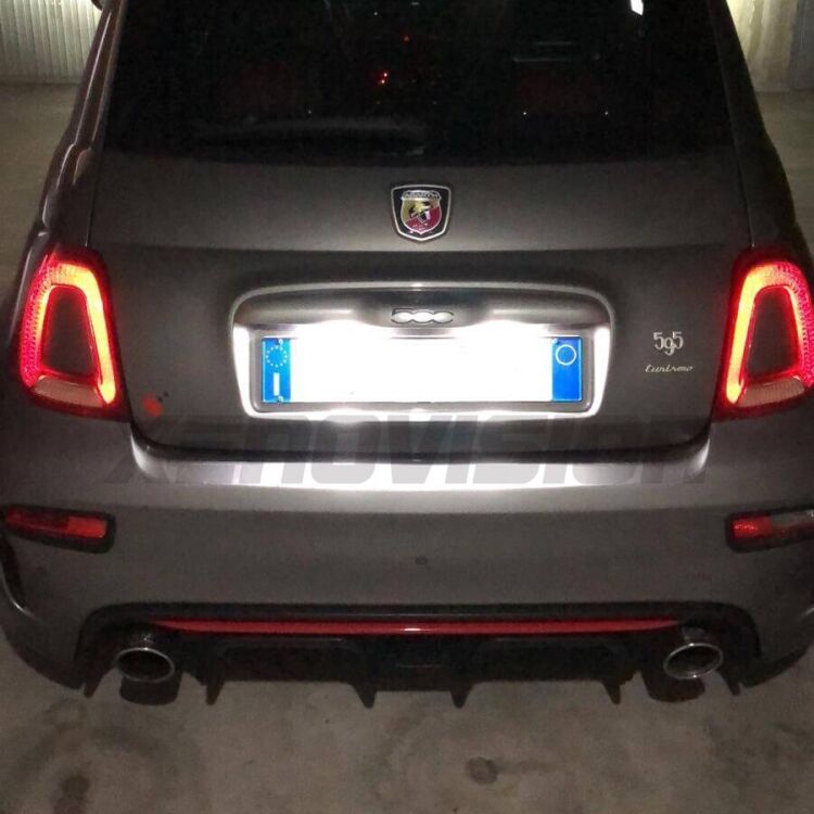 4 LED License Plate Kit Abarth 500 / 595 / 695 Xenovision genuine - Maximum Quality guaranteed. Specific made for Abarth 500 / 595 / 695, no errors, Plug&Play.