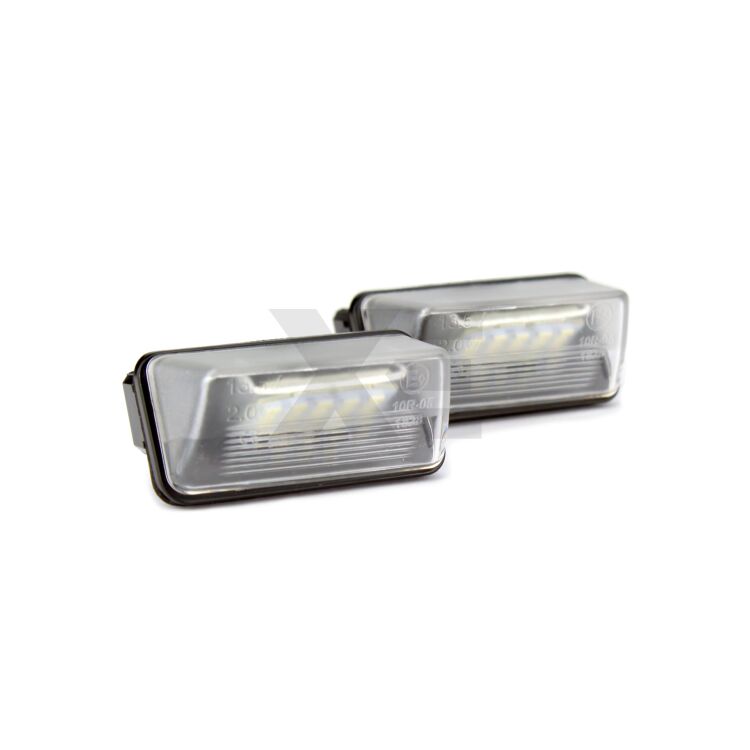 0 Kit Plafoniere Led Targa Peugeot 206 207 306 307 308 406 407 5008 <p>Le originali Xenovision - Qualità Massima sul mercato. Per Peugeot 206, 306, etc.</p>