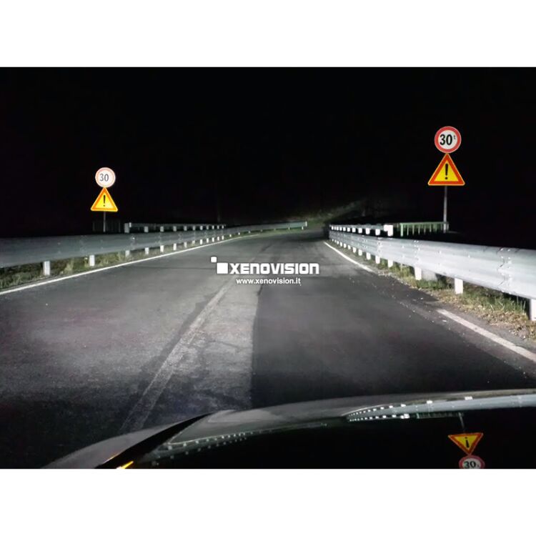 2 Kit Xenon Audi A4 - 2008 in poi - Xenon 35W e Posizione - 6100k <p>Kit Xenon Lampade XE 35W specifico per il faro della Audi A4 e Luci Posizione a Led in tinta. Plug&Play zero spie, contiene tutto l'occorrente. Luce Bianco Lunare 6100k.</p><p> </p>