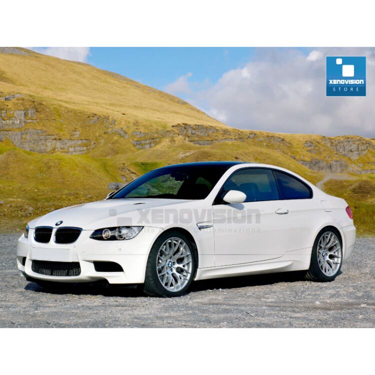0 Kit Xenon BMW Serie 3 E92 - 2005 al 2013 - Xenon 35W - 6000k <p>Kit Xenon 35W specifico per il faro della BMW E92 dal 2005 al 2013. Plug&Play zero spie, contiene tutto l'occorrente. Luce Bianco Lunare 6000k.</p>