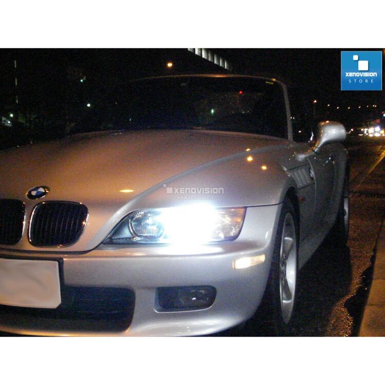 2 Kit Xenon BMW Z3 (E36) - 1995 in poi - Xenon 35W e Posizione - 6000k <p>Kit Focus Pro Korea Xenon 35W specifico per il faro della BMW Z3 e Luci Posizione a Led in tinta. Plug&Play zero spie, contiene tutto l'occorrente. Luce Bianco Lunare 6000k.</p><p> </p>