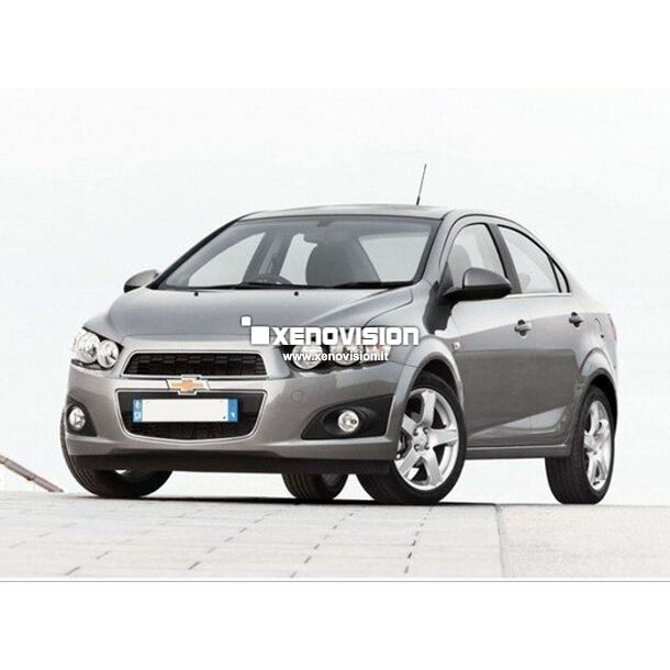 0 Kit Xenon Chevrolet Aveo e Sonic - 2010 in poi - Xenon 35W e Posizione - 6000k <p>Kit Xenon 35W specifico per il faro della Chevrolet Aveo e Sonic e Luci Posizione a Led in tinta. Plug&Play zero spie, contiene tutto l'occorrente. Luce Bianco Lunare 6000k.</p><p> </p>