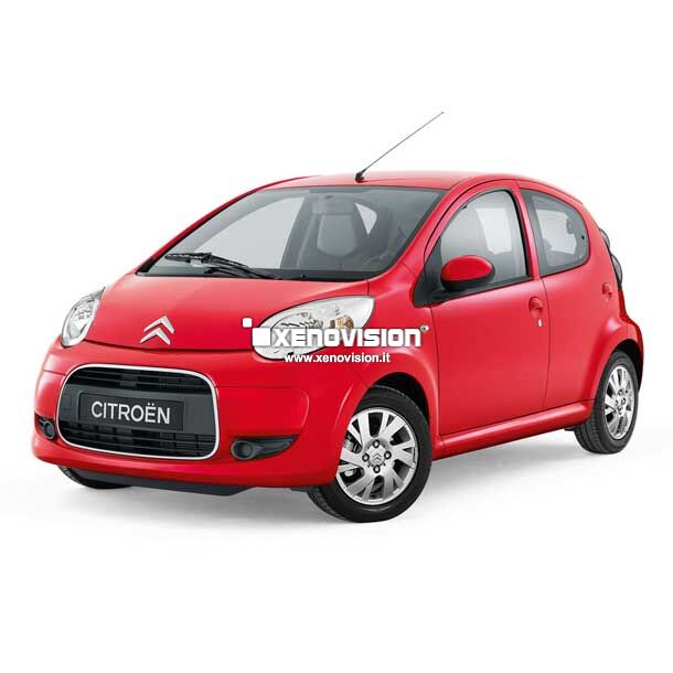 0 Kit Xenon Citroen C1 - dal 2005 in poi - Bixenon 35W e Led - 6000k <p>Kit BiXenon 35W specifico per il faro della Citroen C1 e Luci Posizione a Led in tinta. Plug&Play zero spie, contiene tutto l'occorrente. Luce Bianco Lunare 6000k.</p>