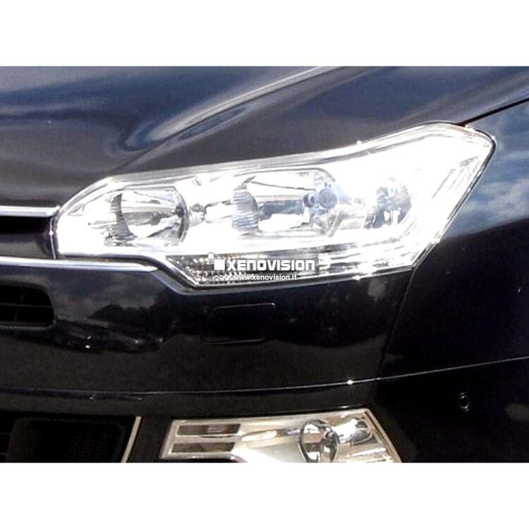 1 Kit Xenon Citroen C5 - 2008 in poi - Xenon 35W - 6100k Kit Xenon Focus Pro Korea 35W specifico per il faro della Citroen C5 dal 2008 in poi. Plug&Play zero spie, contiene tutto l'occorrente. Luce Bianco Lunare 6100k.