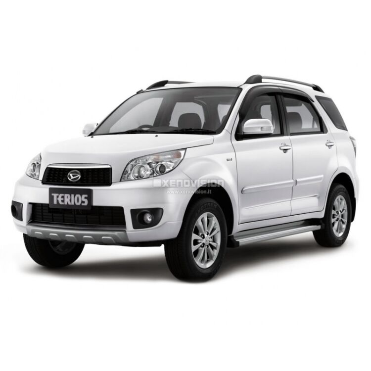 0 Kit Xenon Daihatsu Terios - 2006 in poi - Xenon 35W e Posizioni- 5000k Kit Xenon 35W specifico per il faro della Daihatsu Terios dal 2006 in poi. Plug&Play zero spie, contiene tutto l'occorrente. Luce Bianco Solare 5000k.