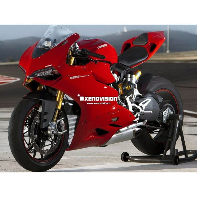 0 Kit Xenon Ducati 1199 Panigale - 2012 in poi - Xenon 35W - 6000k <p>Kit Xenon 35W specifico per il faro della Ducati 1199 Panigale. Plug&Play zero spie, contiene tutto l'occorrente. Luce Bianco Lunare 6000k.</p>