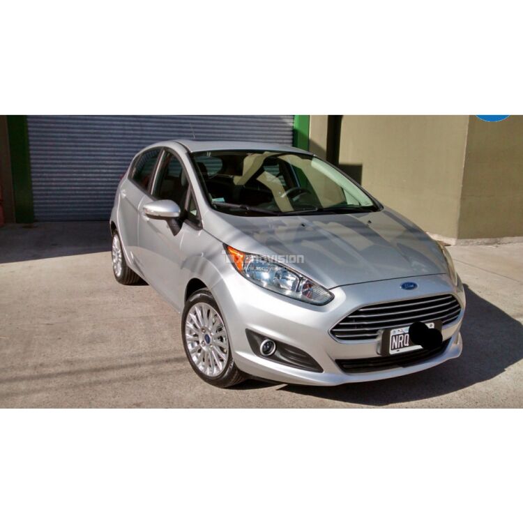 1 Kit Xenon Ford Fiesta 2014 in poi - PARABOLA - Xenon 35W - 6000k <p>Kit Xenon 35W specifico per il faro della Ford Fiesta Plus 2014 in poi. Plug&Play zero spie, contiene tutto l'occorrente. Luce Bianco Lunare 6000k.</p>