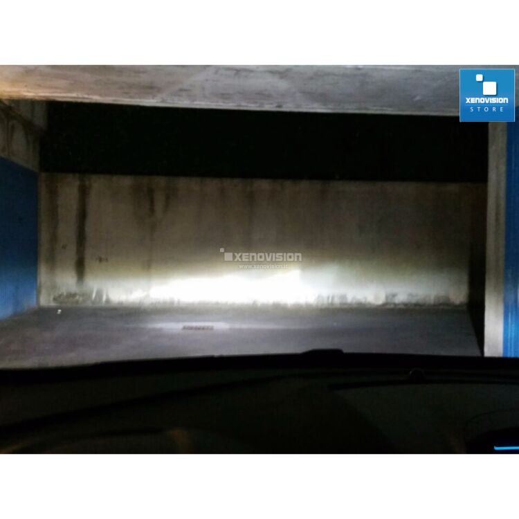 3 Kit Xenon Ford Fiesta 2014 in poi - PARABOLA - Xenon 35W - 6000k <p>Kit Xenon 35W specifico per il faro della Ford Fiesta Plus 2014 in poi. Plug&Play zero spie, contiene tutto l'occorrente. Luce Bianco Lunare 6000k.</p>