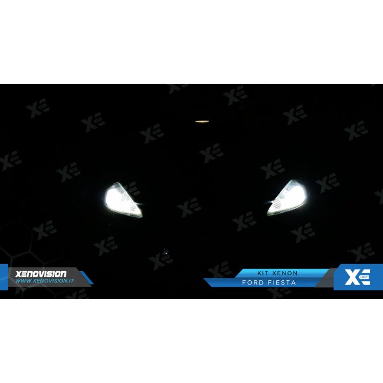 3 Kit Xenon Ford Fiesta - da 2008 a 2012 - Lenticolare - Xenon 35W e Led Posizione - 5000k <p>Kit Xenon 35W e Luci Posizione a Led in tinta, pacchetto specifico per Ford Fiesta. Plug&Play, contiene tutto l'occorrente. Luce Bianco Solare 5000k </p>