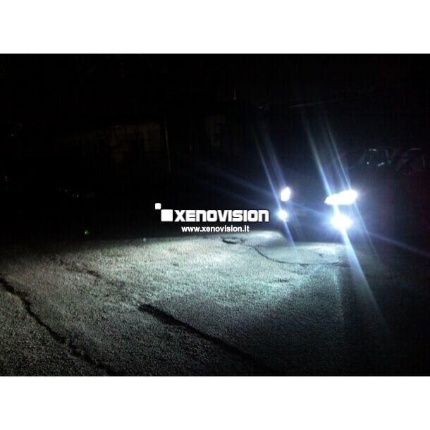3 Kit Xenon H7-C 5300k 35W 64Bit Focus Pro Xenovision Bianco Solare <p><strong>La Qualità Massima sul mercato.</strong> Kit Xenon Professionale, equipaggiato con lampade di altissima qualità Xenovision FocusPro Korea H7-C 5300k.</p>