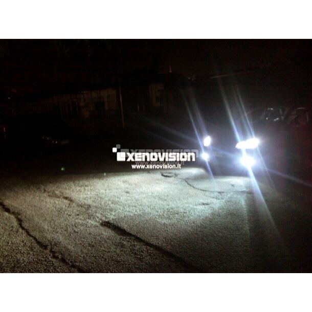 3 Kit Xenon H7-R 5300k 35W 64Bit Focus Pro Xenovision Bianco Solare <p><strong>La Qualità Massima sul mercato.</strong> Kit Xenon Professionale, equipaggiato con lampade di altissima qualità Xenovision FocusPro Korea H7-R 5300k.</p>