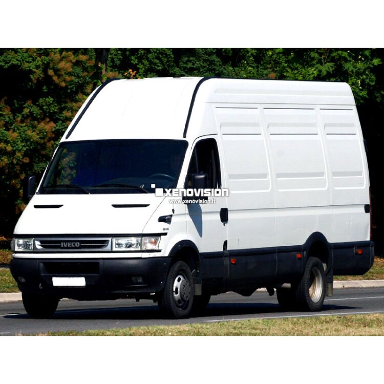 0 Kit Xenon Iveco Daily - dal 1978 al 1999 - BiXenon 35W - 6000k <p>Kit Xenon 35W specifico per il faro dell'Iveco Daily con lampada H4 o P45T. Plug&Play zero spie, contiene tutto l'occorrente. Luce Bianco Lunare 6000k.</p>
<p> </p>