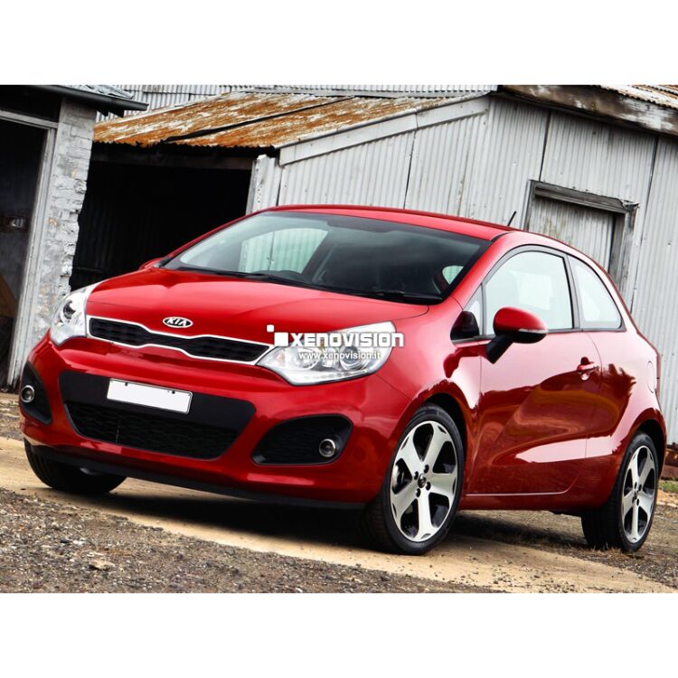 0 Kit Xenon Kia Rio - 2011 al 2016 - Xenon 35W - 6100k Kit Xenon Focus Pro Korea 35W specifico per il faro della Kia Rio. Plug&Play zero spie, contiene tutto l'occorrente. Luce Bianco Lunare 6100k.