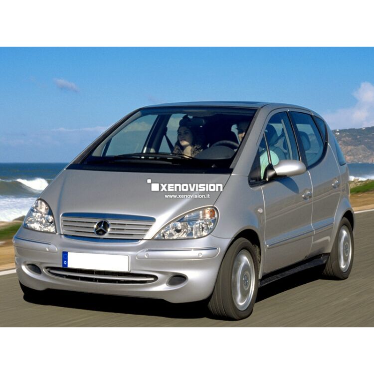 0 Kit Xenon Mercedes Classe A W168 - 1997 al 2004 - Xenon 35W e Led Posizione - 6100k Kit Xenon Focus Pro Korea 35W specifico per il faro della Mercedes Classe A W168 dal 1997 al 2004. Plug&Play zero spie, contiene tutto l'occorrente. Luce Bianco Lunare 6100k.