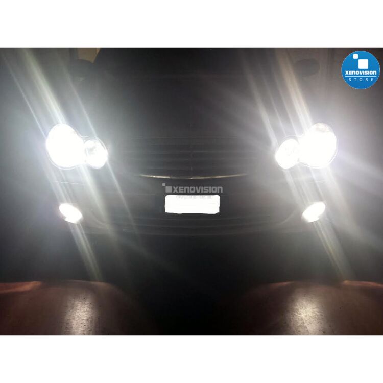 2 Kit Xenon Mercedes Classe C W203 - 2000 al 2007 - Xenon 35W e Led - 6000k <p>Kit Xenon 35W specifico per il faro della Mercedes Classe-C (W203) e Luci Posizione a Led in tinta. Plug&Play zero spie, contiene tutto l'occorrente. Luce Bianco Lunare 6000k.</p><p> </p>