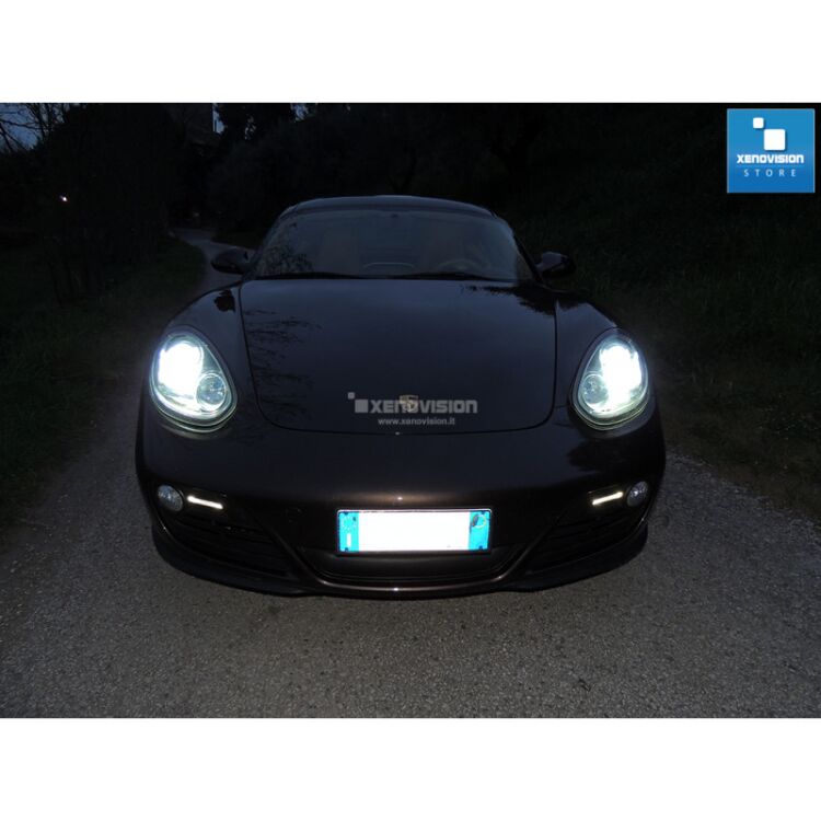 1 Kit Xenon Porsche Boxster Cayman 987 - 2009 al 2012 - Xenon 35W - 6000k <p>Kit Xenon 35W specifico per il faro della Porsche Boxster Cayman 987 dal 2009 al 2012. Plug&Play zero spie, contiene tutto l'occorrente. Luce Bianco Lunare 6100k.</p><p> </p>