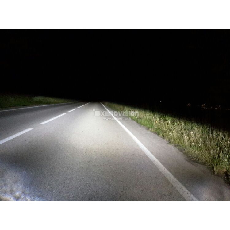 3 Kit Xenon Seat Altea - 2004 in poi - Xenon 35W e Led Posizione - 6100k <p>Kit Xenon Focus Pro Korea 35W specifico per il faro della Seat Altea dal 2004 in poi e Luci Posizione a Led in tinta. Plug&Play zero spie, contiene tutto l'occorrente. Luce Bianco Lunare 6100k.</p>