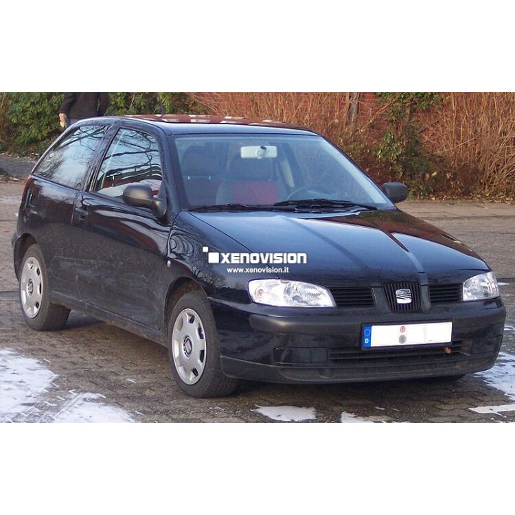 0 Kit Xenon Seat Ibiza - 1993 a 2004 - Bixenon 35W e Led - 6000k <p>Kit Xenon 35W specifico per il faro della Seat Ibiza con faro H4 (1993-2004) e Luci Posizione a Led in tinta. Plug&Play zero spie, contiene tutto l'occorrente. Luce Bianco Lunare 6000k.</p>