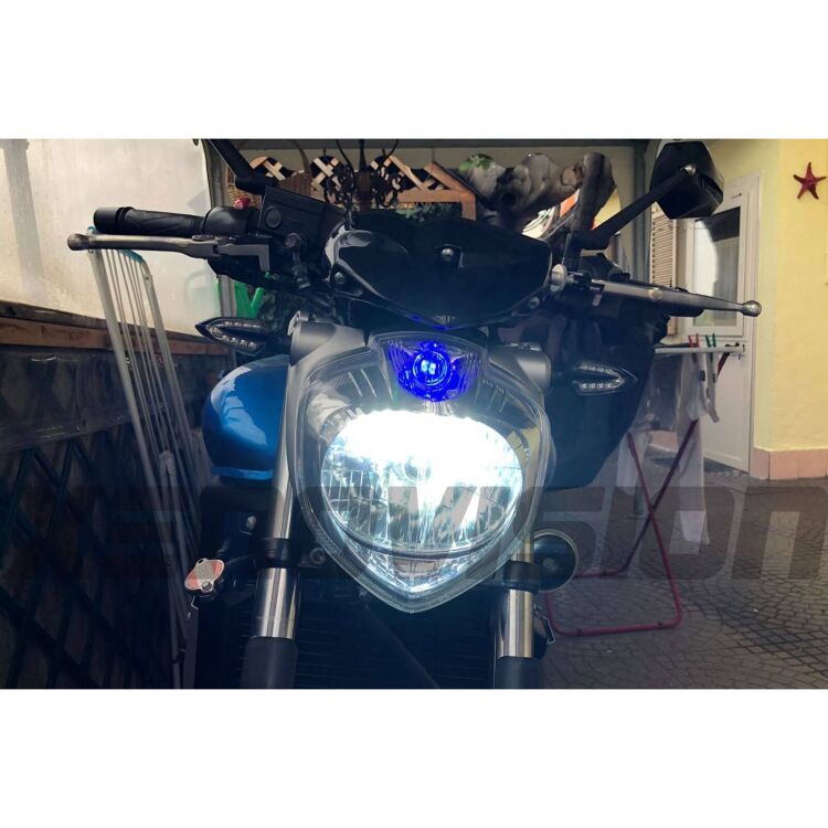 4 Kit Xenon Slim Moto H7 8000k 35W 64Bit Qualita Xenovision Bianco Freddo <p>Kit Xenon moto H7 8000k 35W Ultra Slim Xenovision ad architettura digitale 64-Bit. Lampade xenon H7 Bianco Freddo Ket KOREA, Qualita Garantita 2 anni </p>