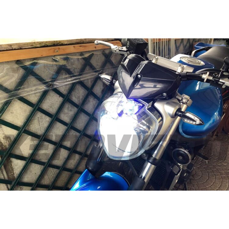3 Kit Xenon Slim Moto H7 8000k 35W 64Bit Qualita Xenovision Bianco Freddo <p>Kit Xenon moto H7 8000k 35W Ultra Slim Xenovision ad architettura digitale 64-Bit. Lampade xenon H7 Bianco Freddo Ket KOREA, Qualita Garantita 2 anni </p>