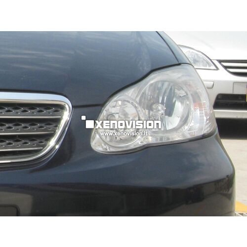 2 Kit Xenon Toyota Corolla - 2004 e 2005 - Xenon 55W e Led Posizione - 6000k <p>Kit Xenon 55W e Luci Posizione a Led in tinta, pacchetto specifico per Toyota Corolla. Plug&Play, contiene tutto l'occorrente. Luce Bianco Lunare 6000k </p>