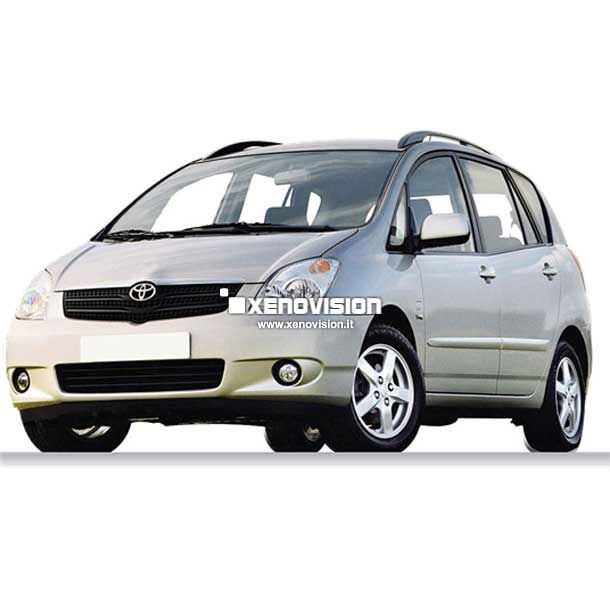 <p>Kit Xenon 35W specifico per il faro della Toyota Corolla Verso e Luci Posizione Led in tinta. Plug&amp;Play zero spie, contiene tutto l&#39;occorrente. Luce Bianco Lunare 6000k.</p>