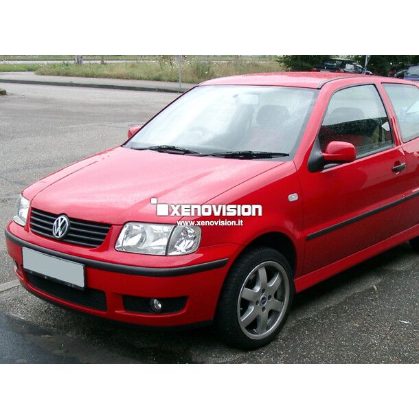 0 Kit Xenon VW Polo - 2000 a 2002 - Xenon 35W e Posizione - 6000k <p>Kit Xenon 35W specifico per il faro della VW Polo 2000-2002 e Luci Posizione a Led in tinta. Plug&Play zero spie, contiene tutto l'occorrente. Luce Bianco Lunare 6000k.</p>
<p> </p>