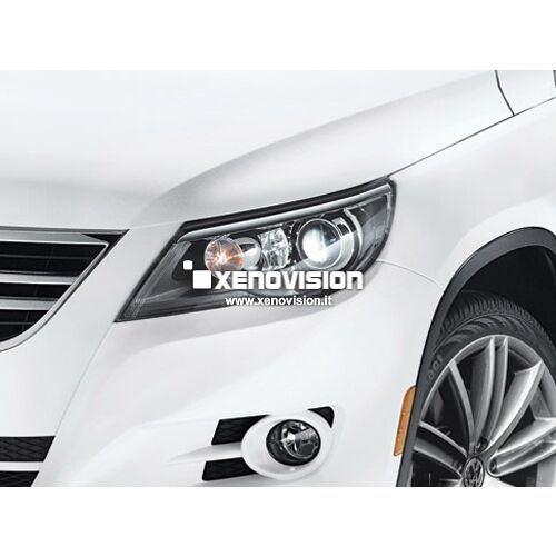 1 Kit Xenon VW Tiguan - 2007 in poi - Xenon 35W e Posizione - 6000k <p>Kit Xenon 35W specifico per il faro della VW Tiguan e Luci Posizione a Led in tinta. Plug&Play zero spie, contiene tutto l'occorrente. Luce Bianco Lunare 6000k.</p>
<p> </p>