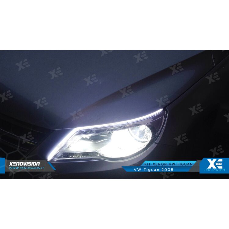 3 Kit Xenon VW Tiguan - 2007 in poi - Xenon 35W e Posizione - 6000k <p>Kit Xenon 35W specifico per il faro della VW Tiguan e Luci Posizione a Led in tinta. Plug&Play zero spie, contiene tutto l'occorrente. Luce Bianco Lunare 6000k.</p>
<p> </p>
