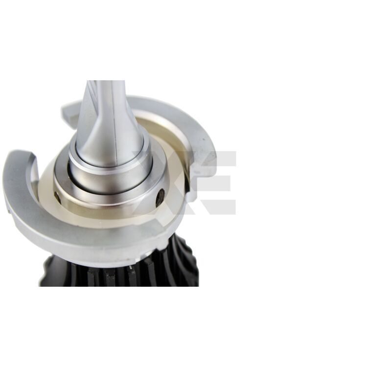3 Kuga: Kit Anabbaglianti XE Eagle LED System su Misura <!DOCTYPE html>
<html>
<head>
</head>
<body>
</body>
</html>