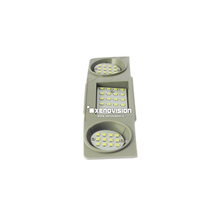 2 Led Luci Cortesia Soffitto Skoda Superb Yeti Seat Alhambra 800Lm 6000k Kit Led Luci Cortesia Anteriori per Skoda Superb Yeti Seat Alhambra. Rimpiazzano Plug&Play le lampadine delle vostre plafoniere sul soffitto dell'auto, aumentando notevolmente la luminosità dell'interno, con un'illuminazione di un bianco purissimo 6000k. Qualità Garantita Xenovision.